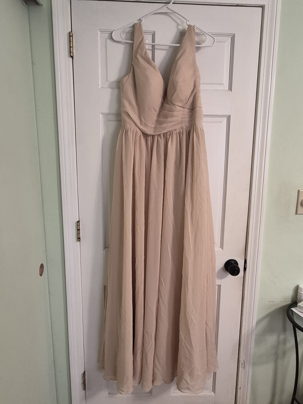 Elegant V-Neck Chiffon Maxi Dress in Blush